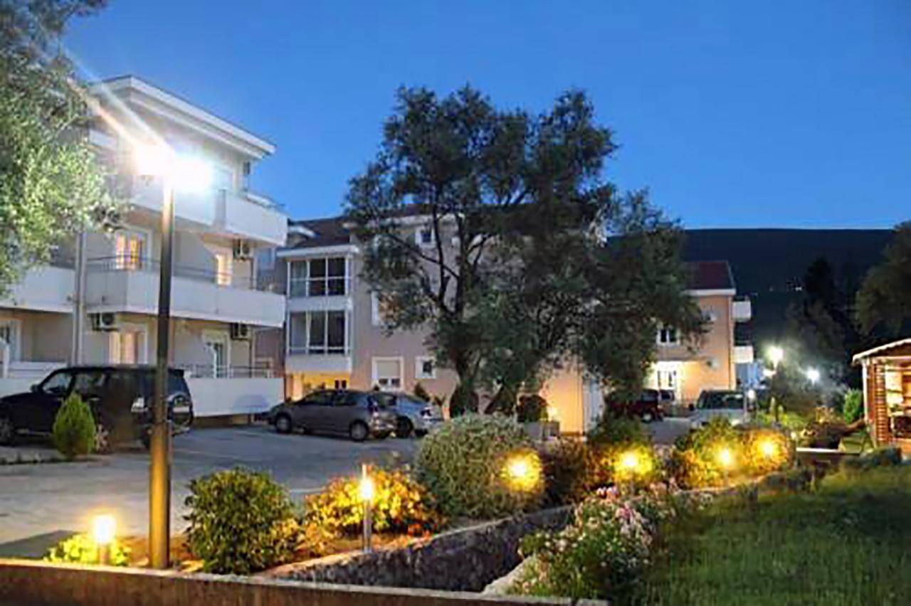 Apartment Sun Village Goran Χέρτσεγκ Νόβι Εξωτερικό φωτογραφία