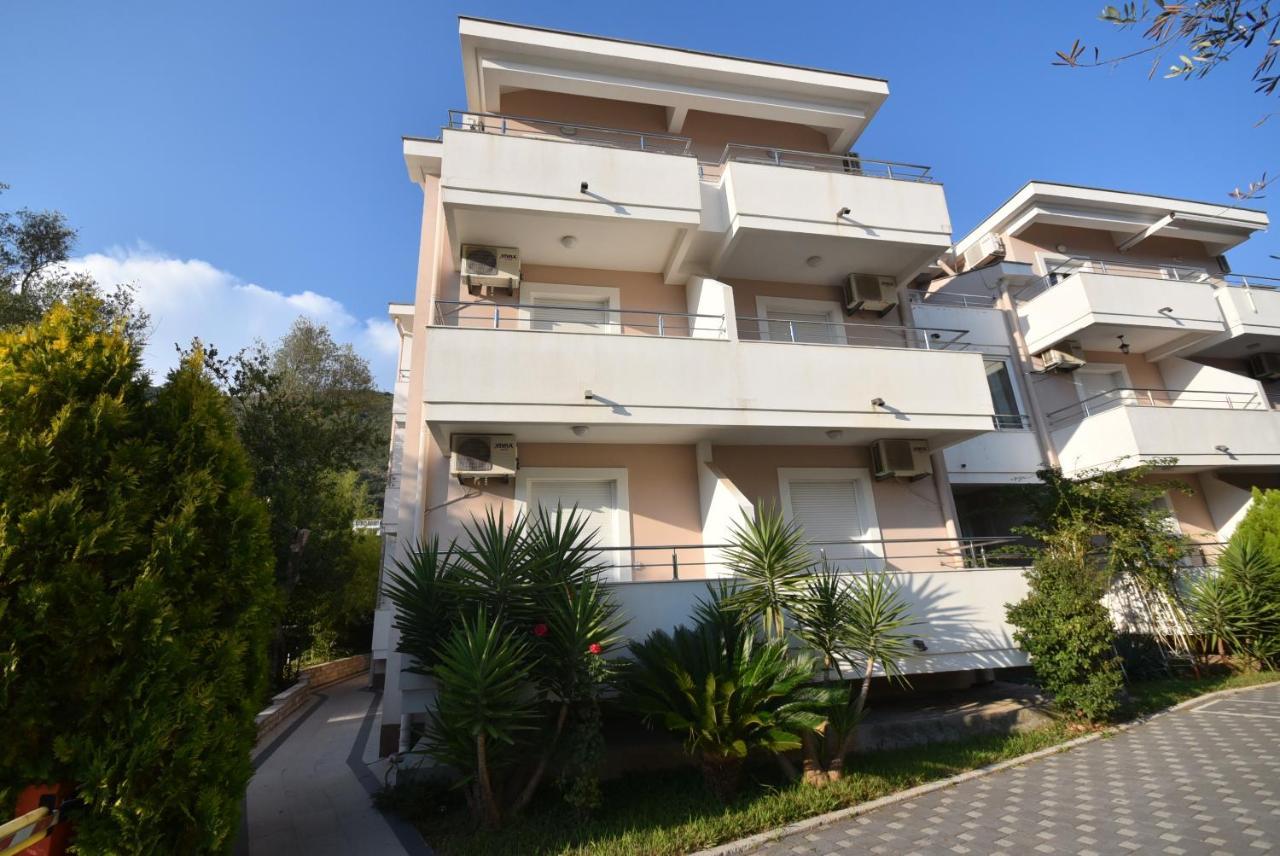 Apartment Sun Village Goran Χέρτσεγκ Νόβι Εξωτερικό φωτογραφία